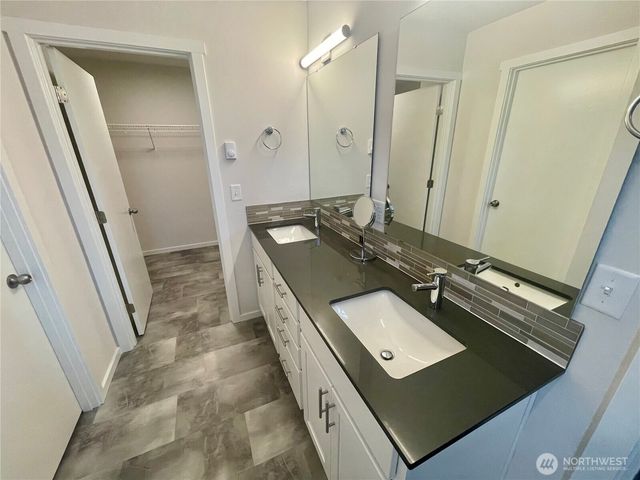 2129 Lancaster Way, Ferndale, WA 98248