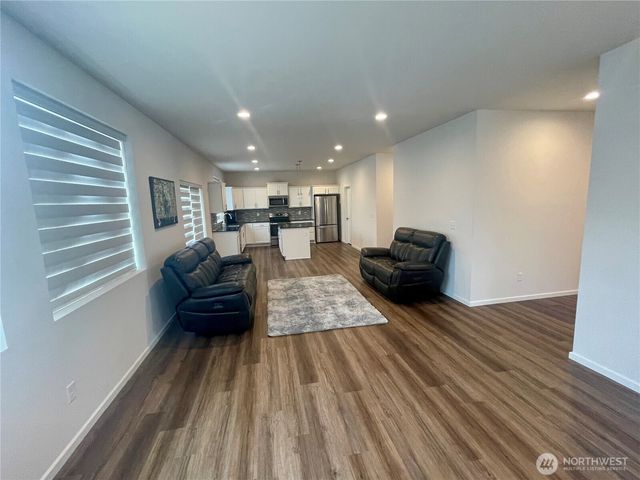 2129 Lancaster Way, Ferndale, WA 98248