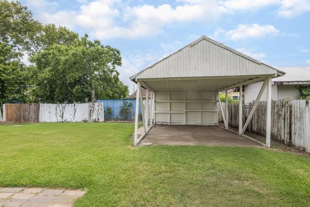 217 N Gaillard Street, Baytown, TX 77520