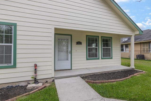 217 N Gaillard Street, Baytown, TX 77520
