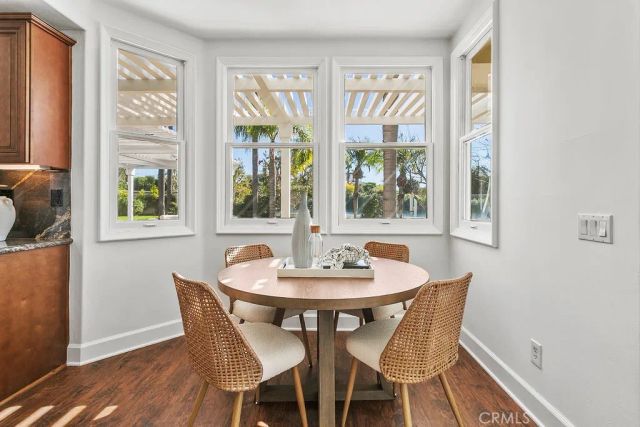 19 Harbor Pointe, Corona Del Mar, CA 92625