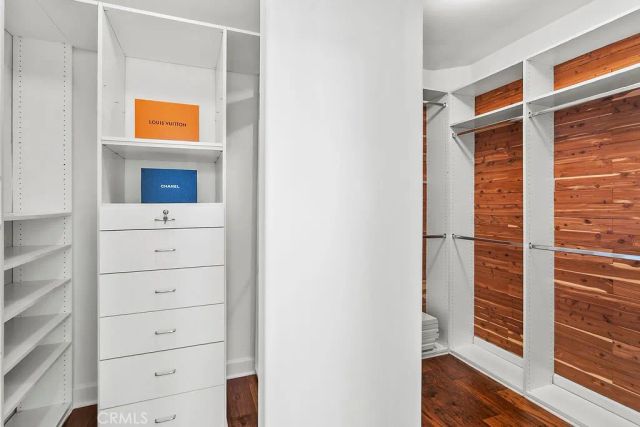 19 Harbor Pointe, Corona Del Mar, CA 92625