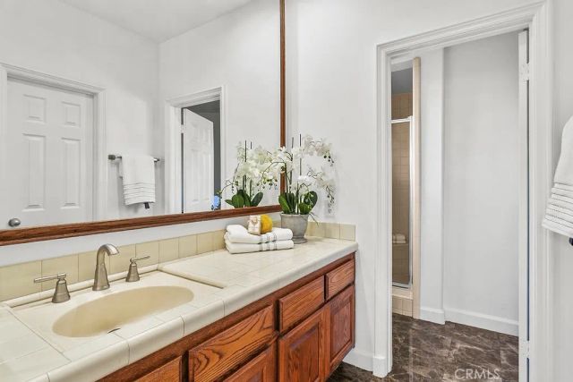 19 Harbor Pointe, Corona Del Mar, CA 92625