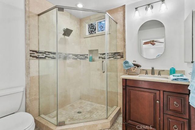 19 Harbor Pointe, Corona Del Mar, CA 92625