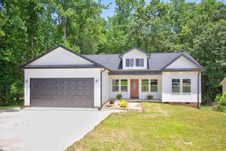 223 Maple Drive, Anderson, SC 29621
