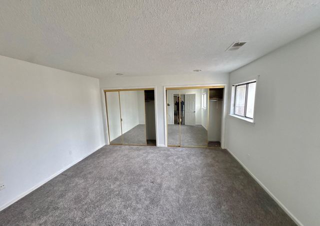 8723 N CARROLLWOOD CV N, Memphis, TN 38016