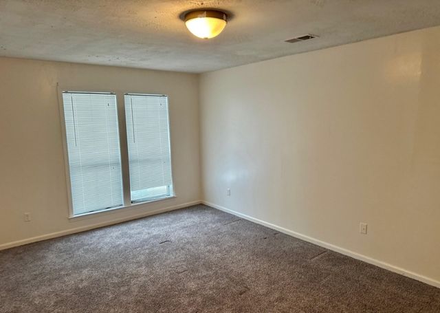 8723 N CARROLLWOOD CV N, Memphis, TN 38016