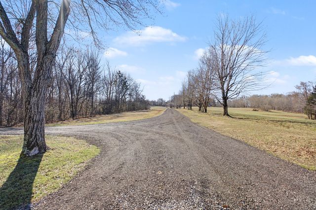 1231 Abiff Road, Bon Aqua, TN 37025