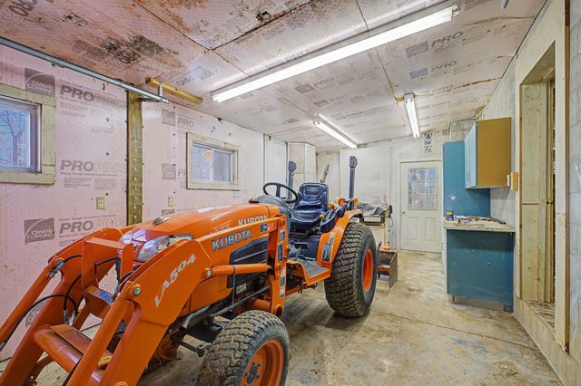 1231 Abiff Road, Bon Aqua, TN 37025