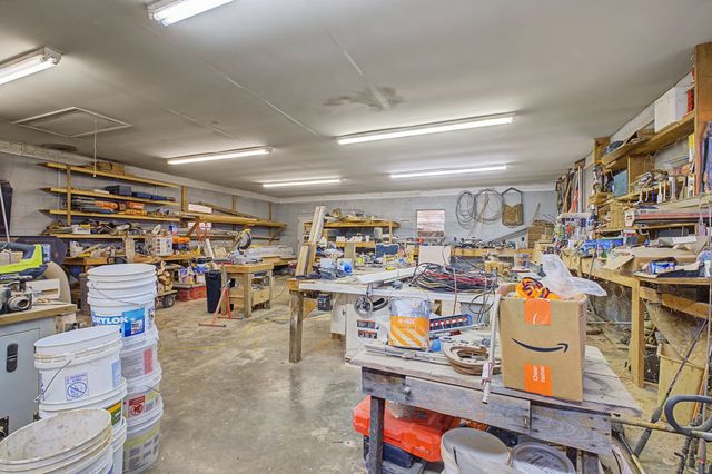 1231 Abiff Road, Bon Aqua, TN 37025