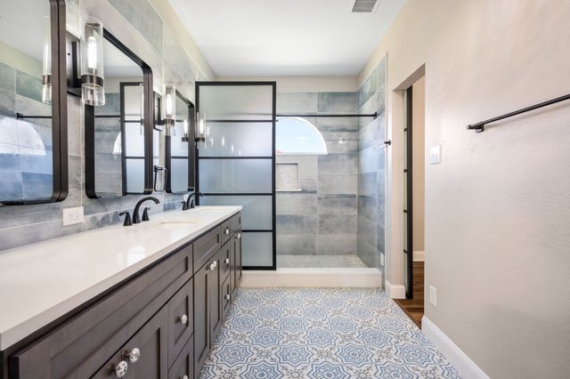 1045 Woodhaven Circle, Rockwall, TX 75087