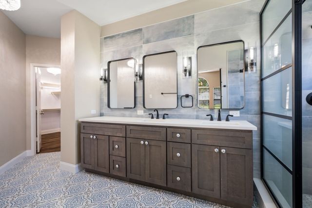 1045 Woodhaven Circle, Rockwall, TX 75087