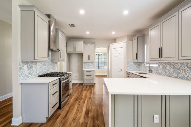 1045 Woodhaven Circle, Rockwall, TX 75087