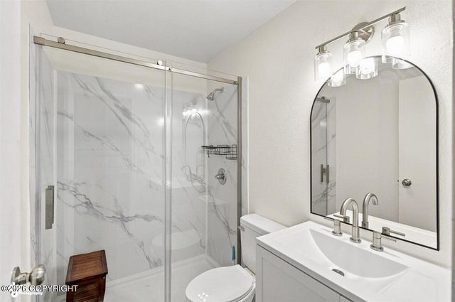 8301 Ragged Top Circle, Anchorage, AK 99504