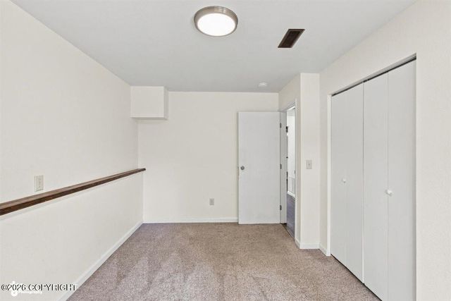8301 Ragged Top Circle, Anchorage, AK 99504