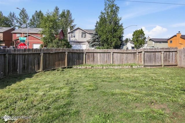 8301 Ragged Top Circle, Anchorage, AK 99504
