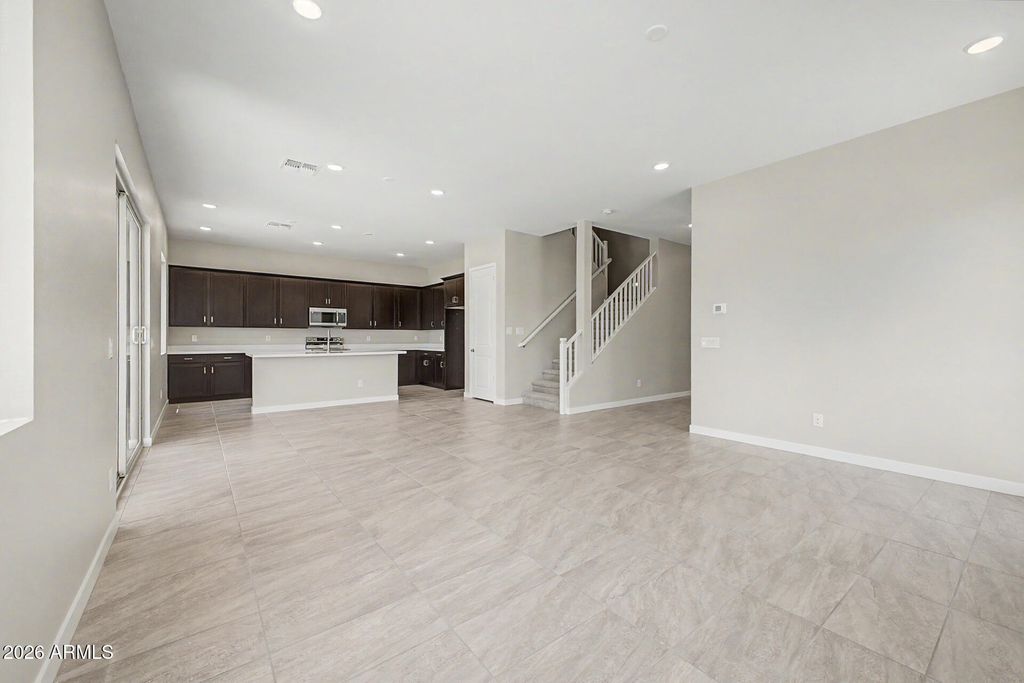 7011 E HAYRIDE Lane, San Tan Valley, AZ 85143 — photo 5