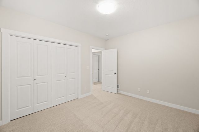 901 NE 21st Street, Grimes, IA 50111