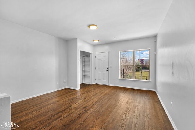 2527 John R Street, Detroit, MI 48201