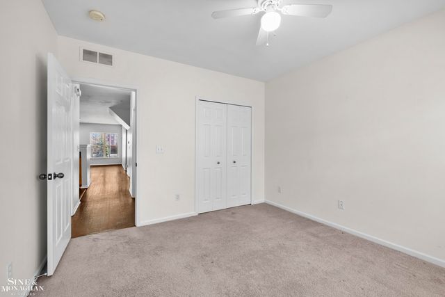 2527 John R Street, Detroit, MI 48201