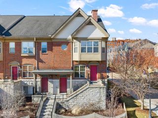 2527 John R Street, Detroit, MI 48201