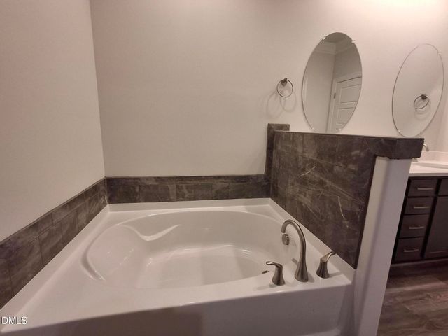 1225 Talisker Way 42, Burlington, NC 27215