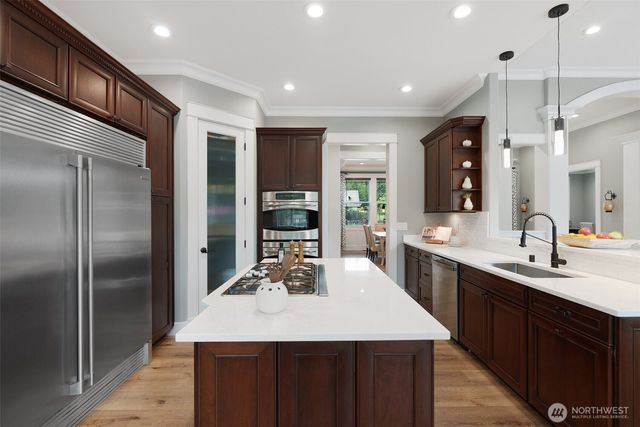 4914 Thompson Lane SE, Olympia, WA 98513