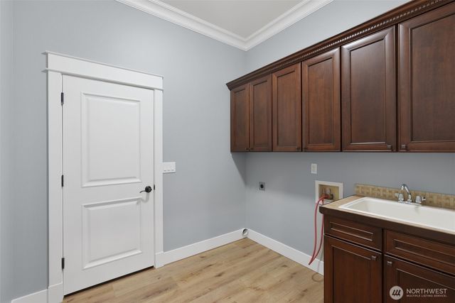 4914 Thompson Lane SE, Olympia, WA 98513