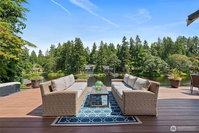4914 Thompson Lane SE, Olympia, WA 98513