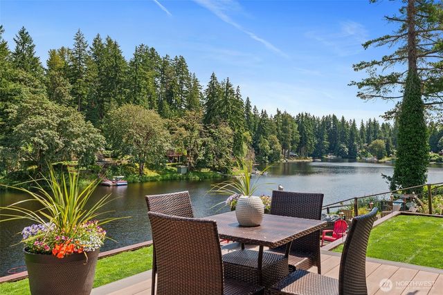 4914 Thompson Lane SE, Olympia, WA 98513