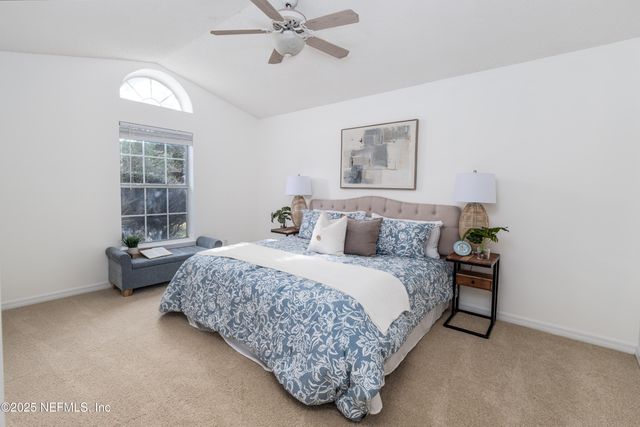 13025 VIBURNUM Drive N, Jacksonville, FL 32246