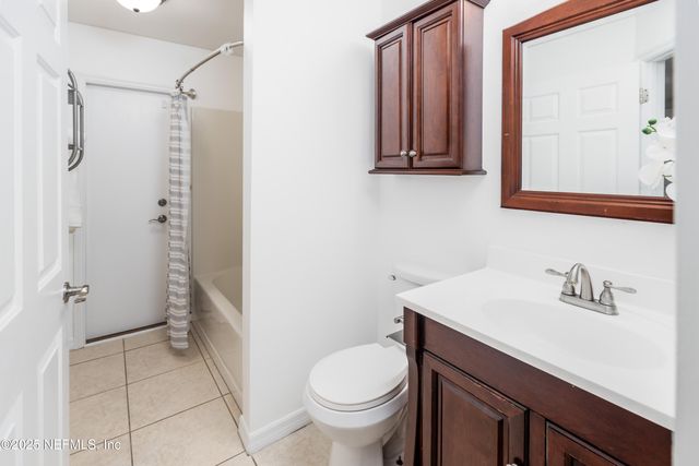 13025 VIBURNUM Drive N, Jacksonville, FL 32246