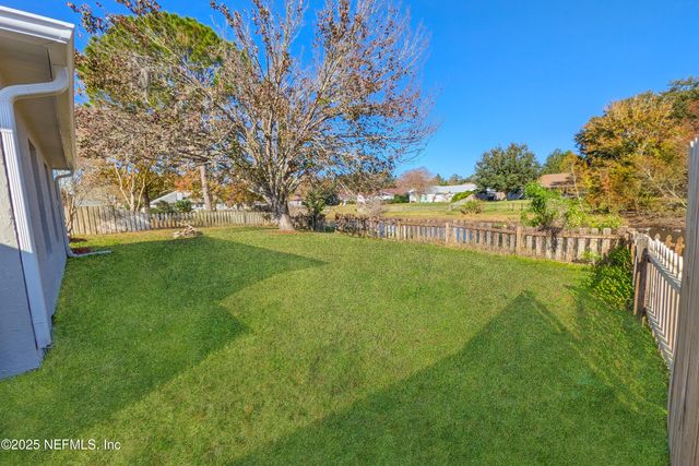 13025 VIBURNUM Drive N, Jacksonville, FL 32246