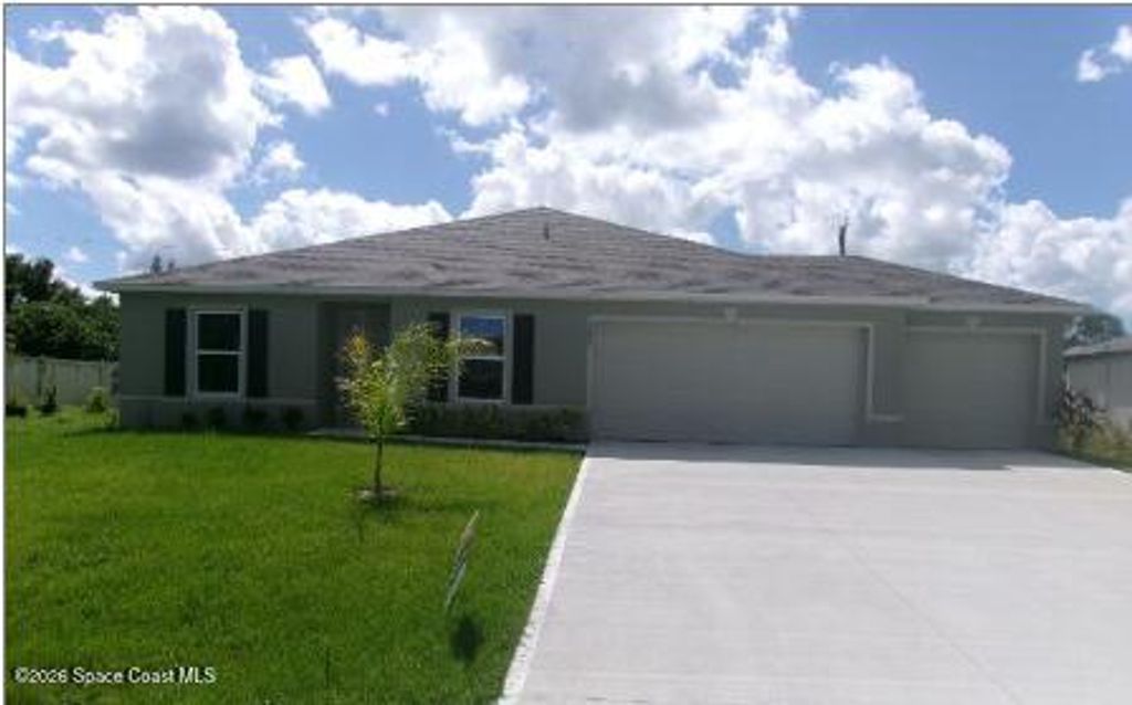 1282 Torrington Street SE, Palm Bay, FL 32909