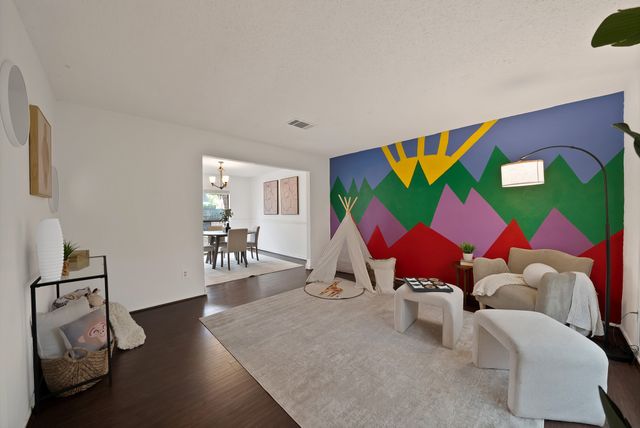 413 Wild Oak Lane, Euless, TX 76039