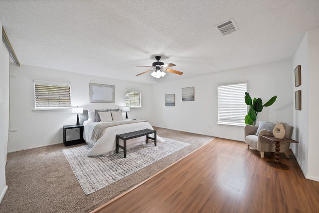 413 Wild Oak Lane, Euless, TX 76039