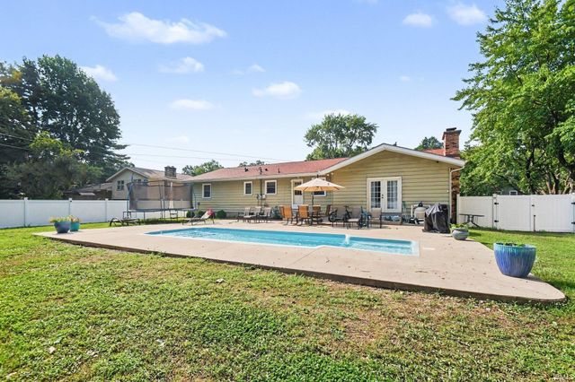 3609 Cortland Drive, Elkhart, IN 46514