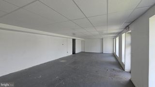 5910 S CRESCENT BLVD #5, Pennsauken, NJ 08109