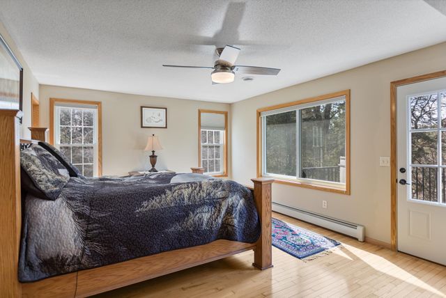 1342 Stagecoach Trail S, Afton, MN 55001