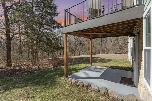 1342 Stagecoach Trail S, Afton, MN 55001