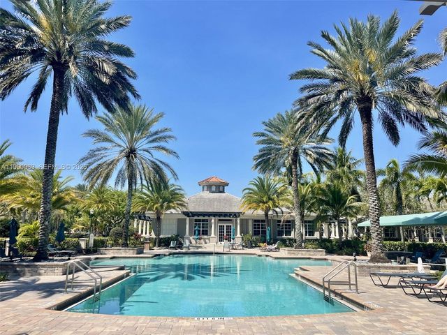 11289 NW 65th Mnr, Parkland, FL 33076