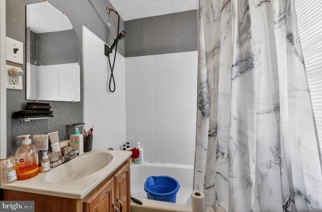 151 W AIRY ST, Norristown, PA 19401