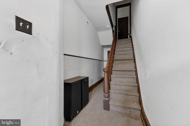 151 W AIRY ST, Norristown, PA 19401