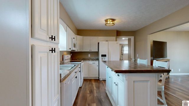 1339 colorado st, Calvert City, KY 42029