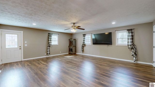 1339 colorado st, Calvert City, KY 42029