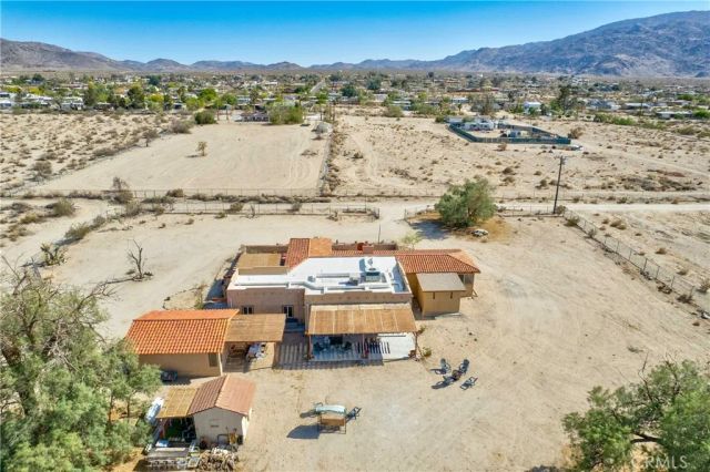 74784 Foothill Drive, 29 Palms, CA 92277