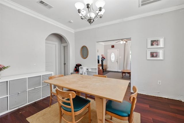 7039 Avenue E, Houston, TX 77011