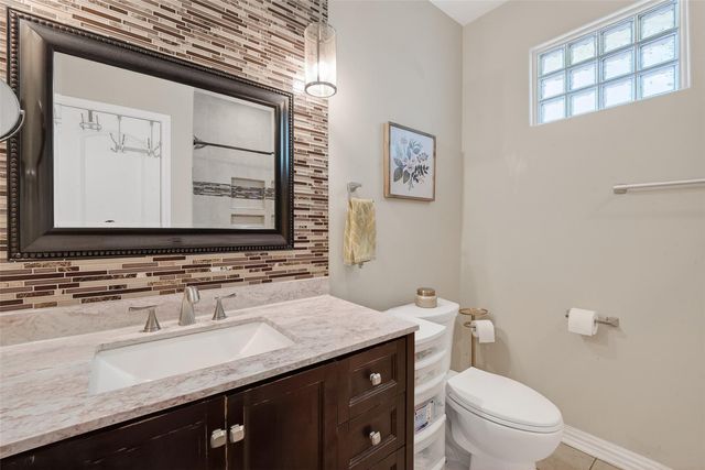 7039 Avenue E, Houston, TX 77011