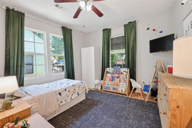 7039 Avenue E, Houston, TX 77011