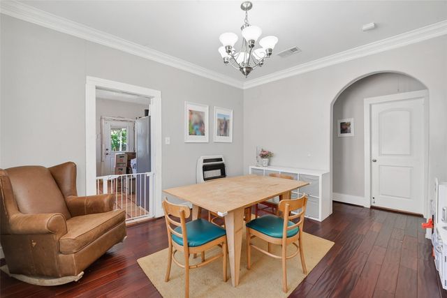 7039 Avenue E, Houston, TX 77011